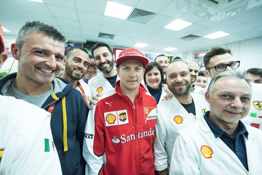 Visita di cortesia a Maranello per Kimi Raikkonen: il finlandese ha incontrato i dipendenti Ferrari della Gestione Sportiva in vista dell&#39;inizio della stagione di F1